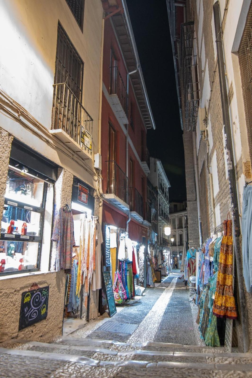 El Cafe Paris De Cv * Granada